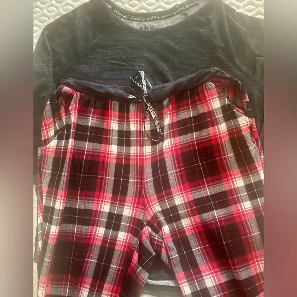 Muk Luks PJs Pajamas